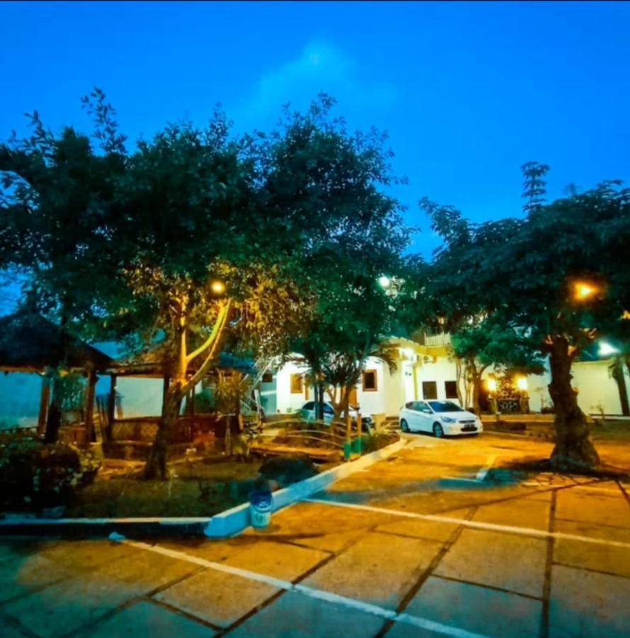 Villetta House Syariah Kudus Ngoại thất bức ảnh
